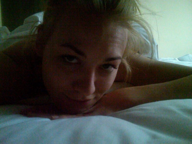 yvonne-strahovski-nude-thefappening2017-26 Yvonne-Strahovski-Nude-TheFappening2017-26