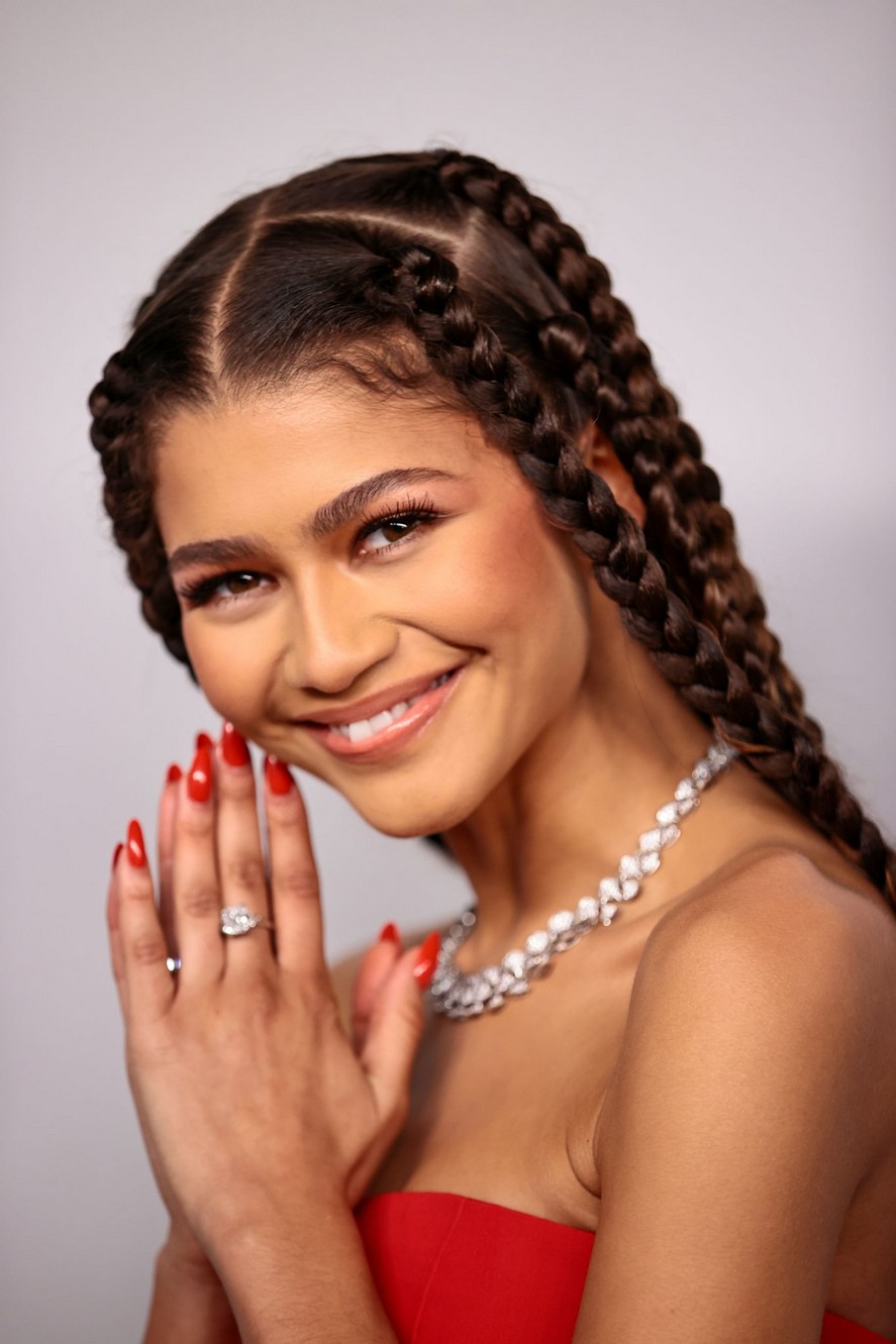 zendaya-almost-showed-her-pussy-thefappening-cfd-16 zendaya almost showed her pussy thefappening cfd 16