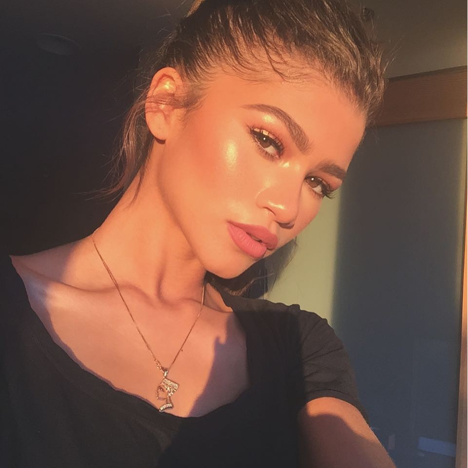 zendaya-sexy-the-fappening-pro-7 zendaya sexy the fappening pro 7