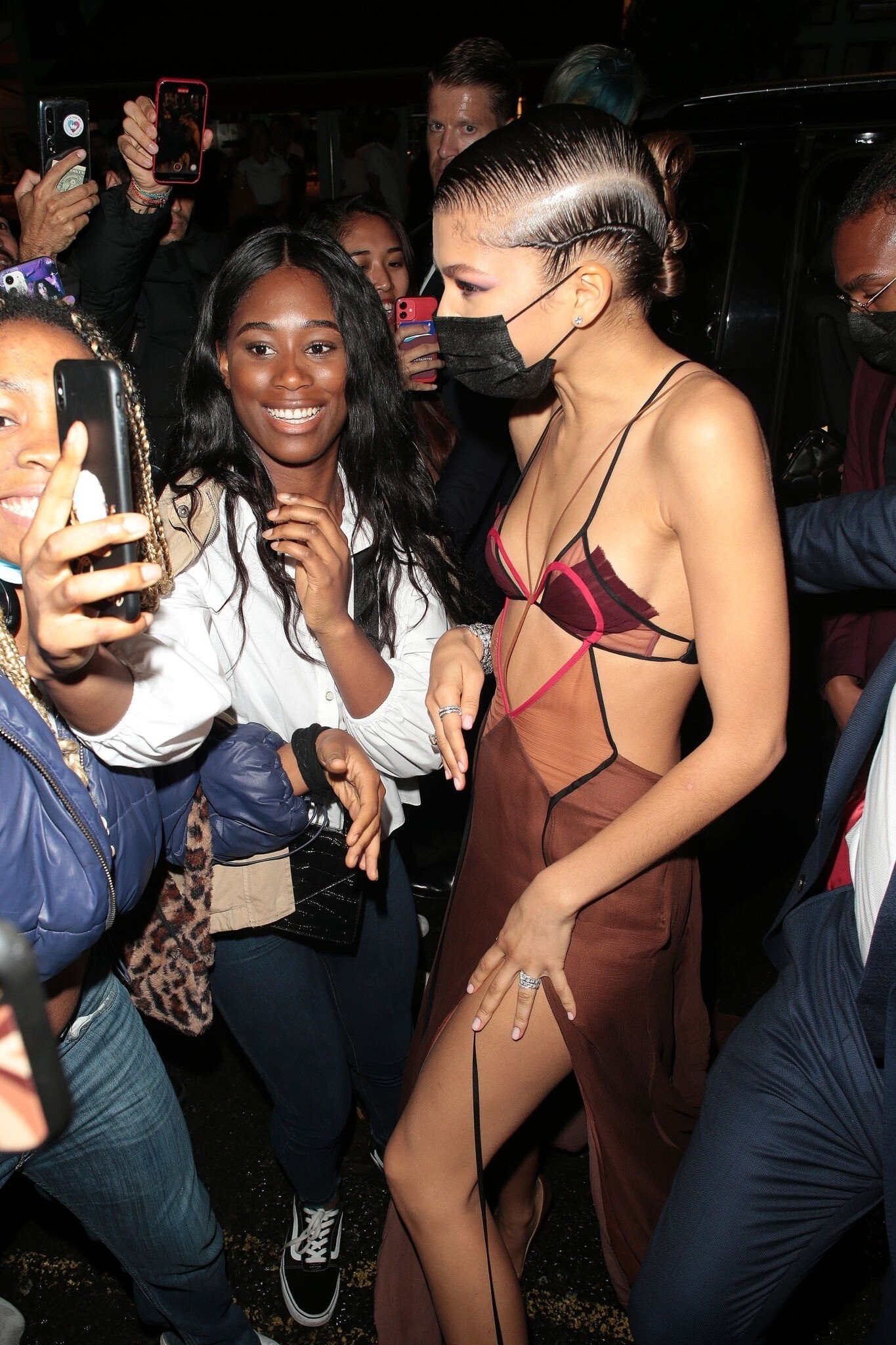 zendaya-stripping-for-dune-thefappening-cfd-8 zendaya stripping for dune thefappening cfd 8