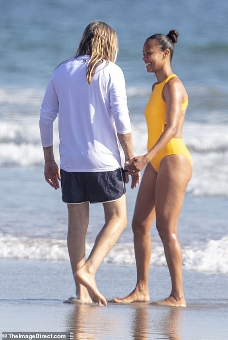 zoe-saldana-juicy-ass-in-malibu-thefappening-cfd-13 zoe saldana juicy ass in malibu thefappening cfd 13