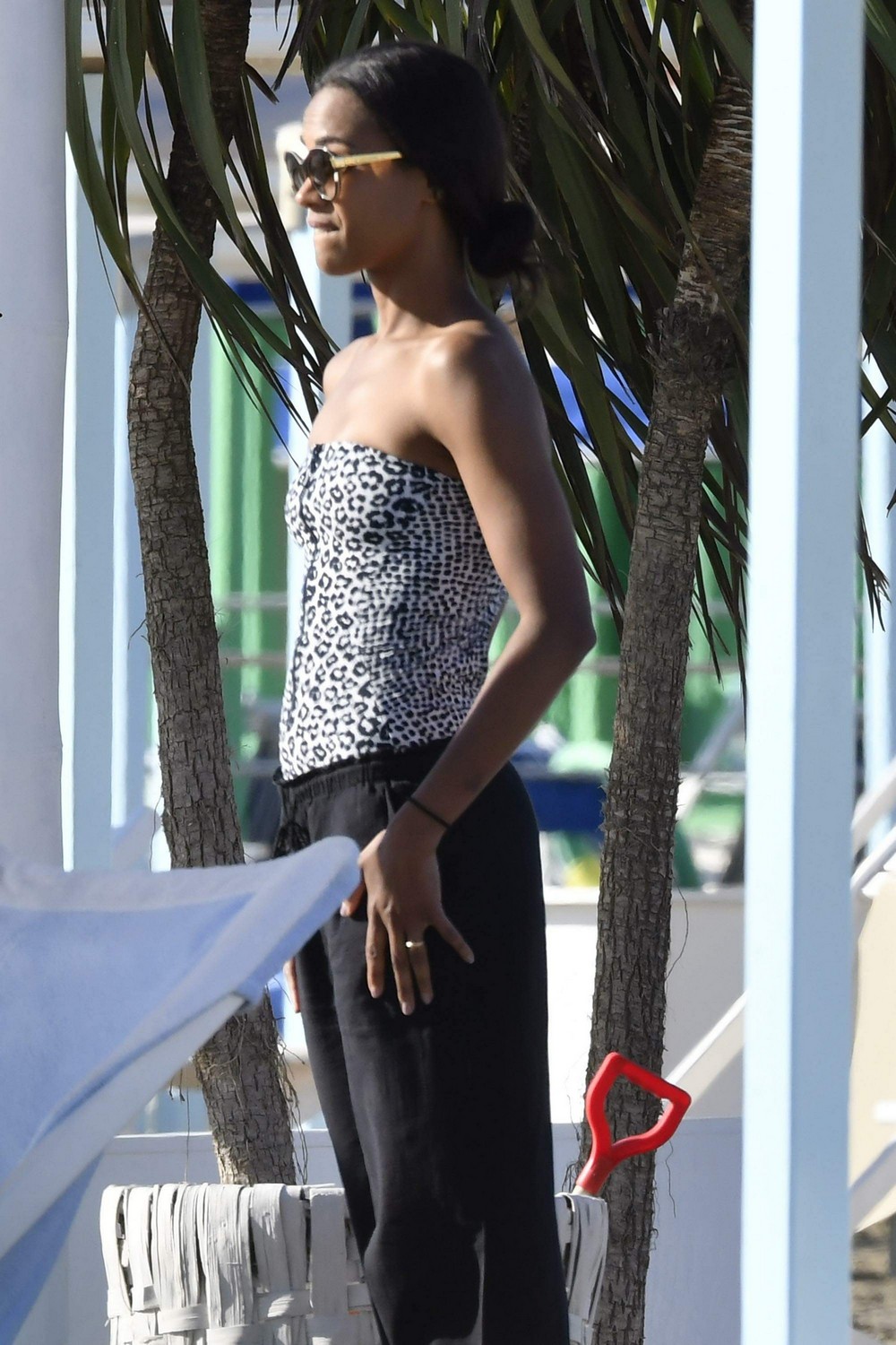 zoe-saldana-sexy-swimwearthefappening-pro-33 zoe saldana sexy swimwearthefappening pro 33