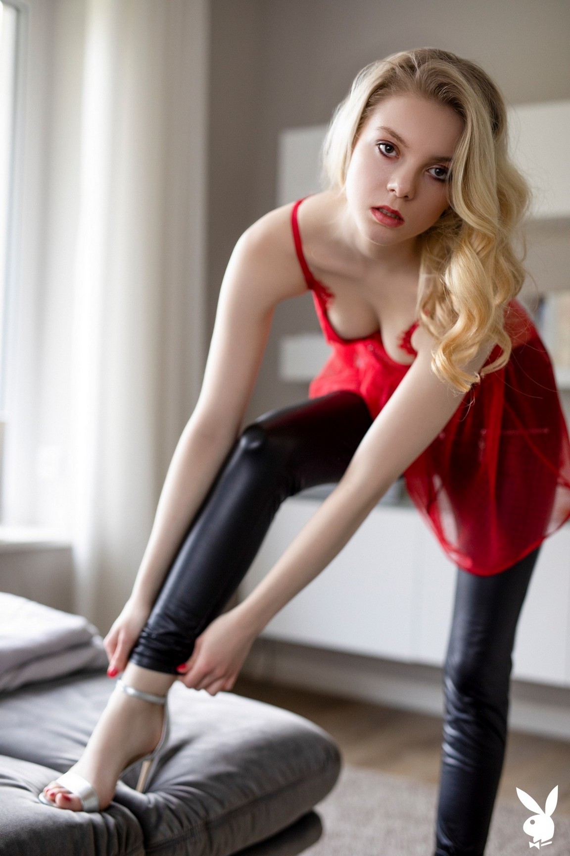 zookeeper-emmi-nude-playboy-thefappening-cfd-3 zookeeper emmi nude playboy thefappening cfd 3