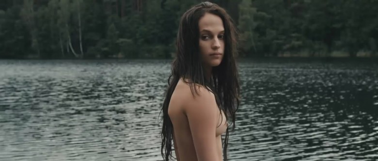 Alicia Vikander Nude 4 780x332 1