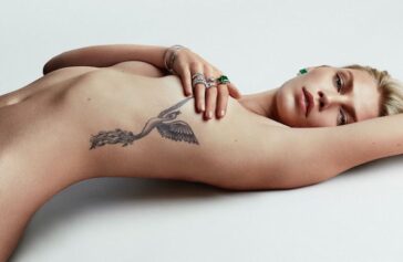 Aline Weber Sexy Topless 6