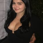 Ariel Winter Cleavage 5
