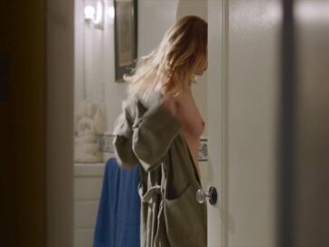 Britt Robertson Naked 04