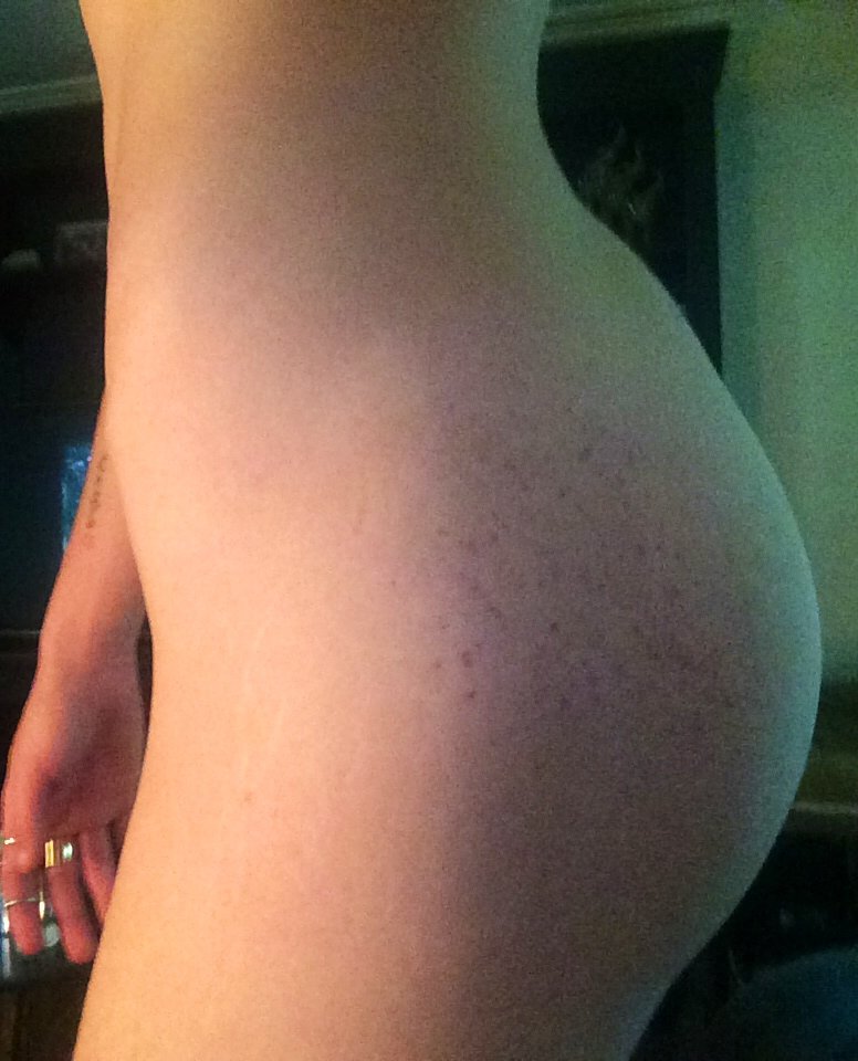 Carly Foulkes Naked 031