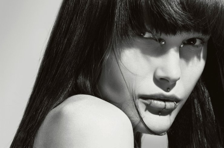 Catherine McNeil Naked 07