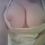 Christina Hendricks Naked 002