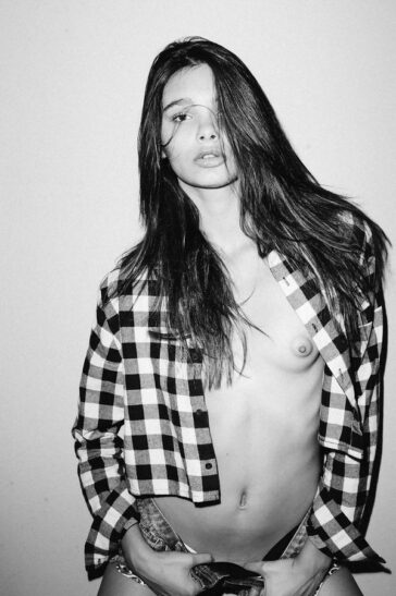 Claudia Guarnieri Topless (29 Photos) 22 Claudia Guarnieri Topless 9