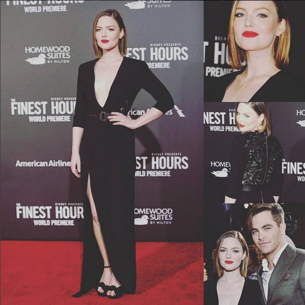 Holliday Grainger Sexy 5