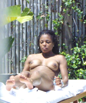 Janet Jackson Naked (3 Photos) 11 Janet Jackson Naked 03