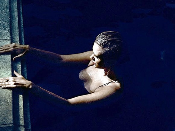 Kristen Wiig See Through 5