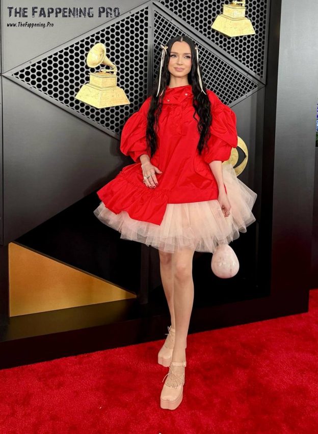 Poppy Singer Hot TheFappening.Pro 3 624x853 1