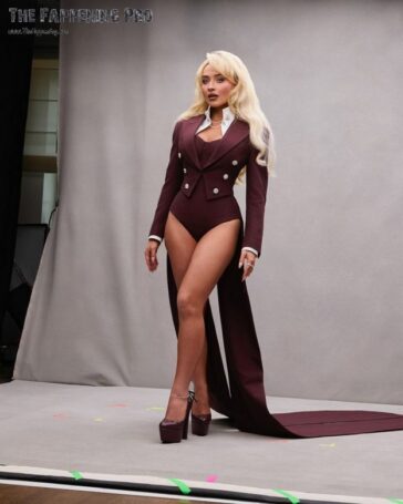 Sabrina Carpenter Sexy For Louis Vuitton Met Gala Portraits (5 Photos) 6 Sabrina Carpenter Sexy TheFappening.Pro 4 624x780 1