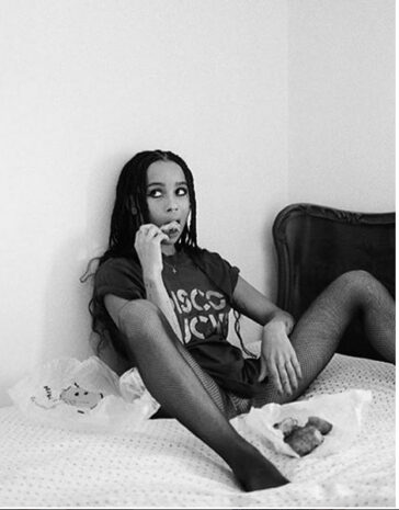 Zoë Kravitz from Allegiant Nude Photos 23 Zoe Kravitz Nude 15