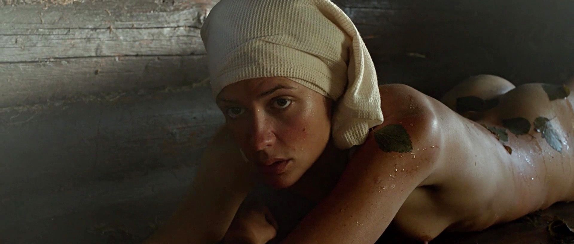 a-zori-zdes-tikhie-nude-1 A-zori-zdes-tikhie-Nude-1