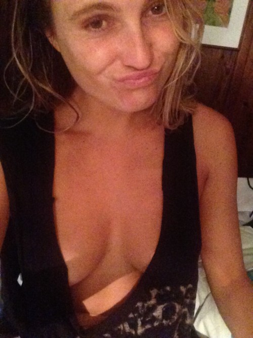 alana-blanchard-naked-13 Alana-Blanchard-Naked-13