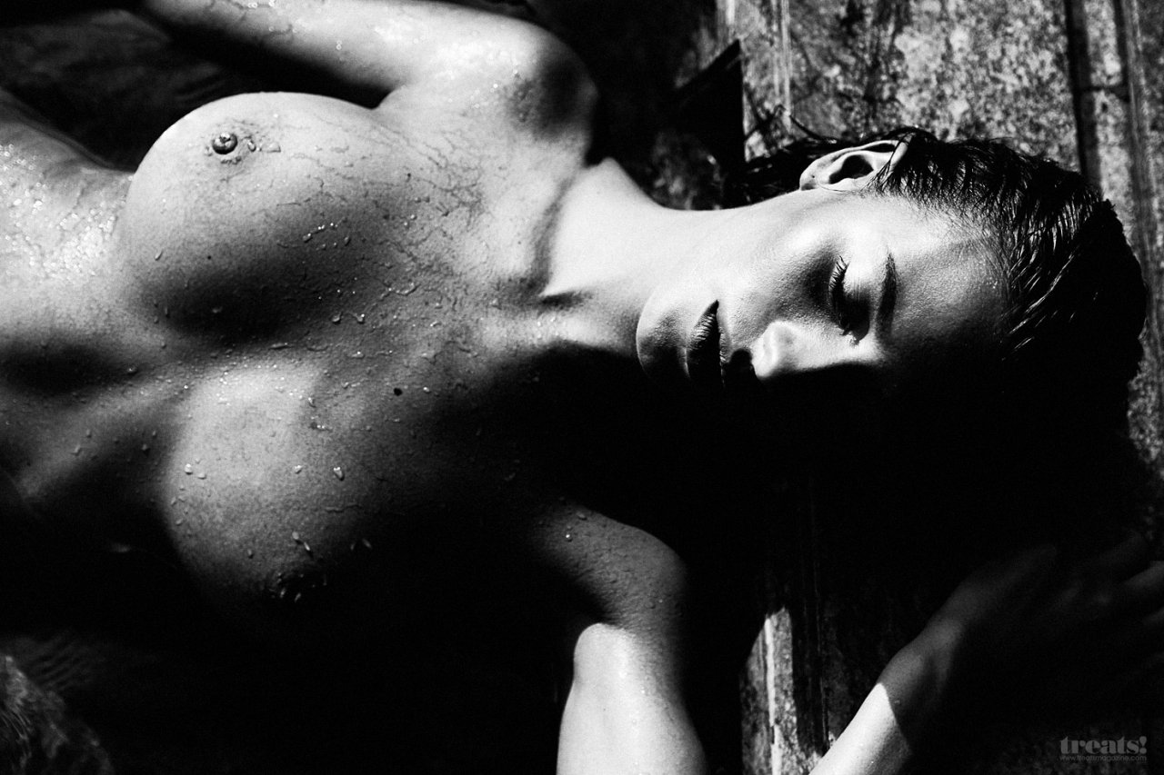 alejandra-guilmant-naked-01 Alejandra-Guilmant-Naked-01