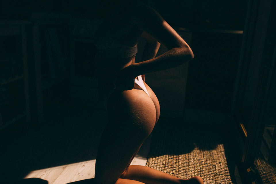 alina-koch-topless-11 Alina-Koch-Topless-11