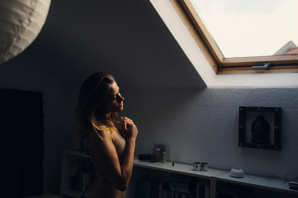 alina-koch-topless-4 Alina-Koch-Topless-4