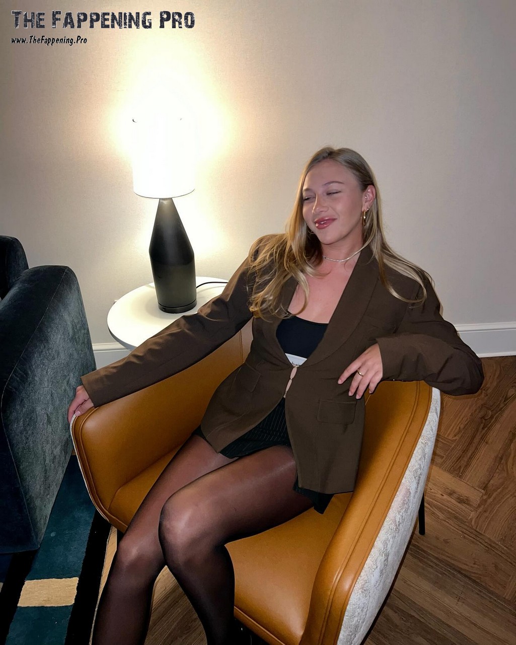 amanda-anisimova-sexy-thefappening-cfd-8 Amanda Anisimova In Stockings