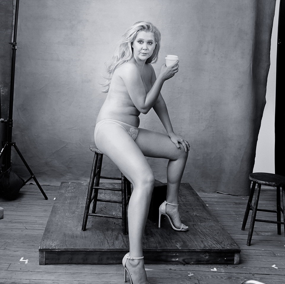 amy-schumer-topless-2 Amy-Schumer-Topless-2