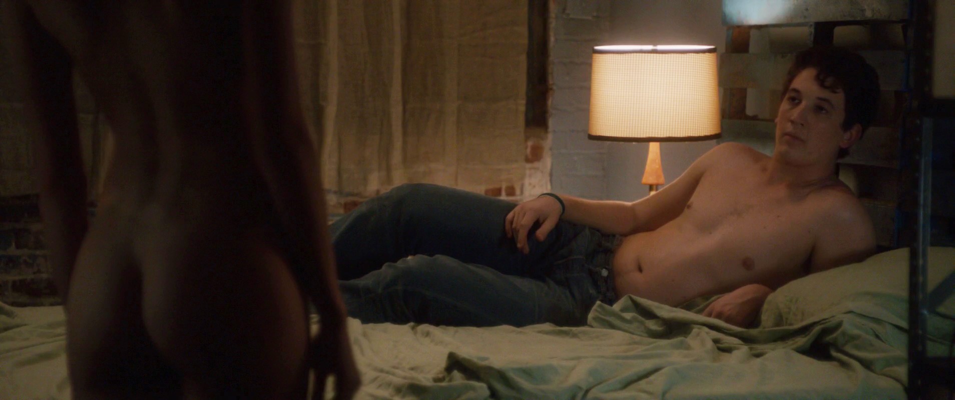 analeigh-tipton-sexy-3 Analeigh-Tipton-Sexy-3