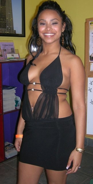 aneesa-ferreira-naked-30 Aneesa-Ferreira-Naked-30