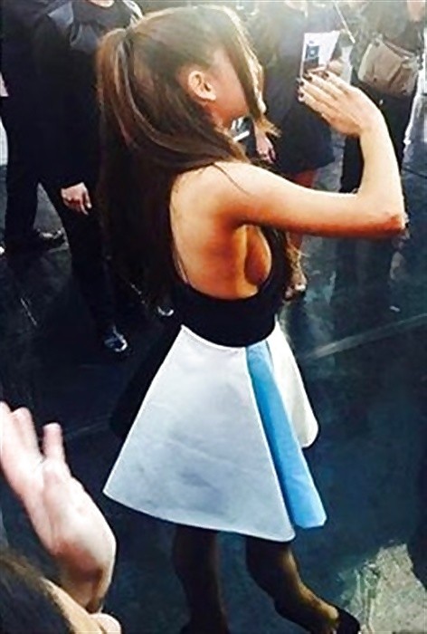 ariana-grande-topless-2 Ariana-Grande-Topless-2