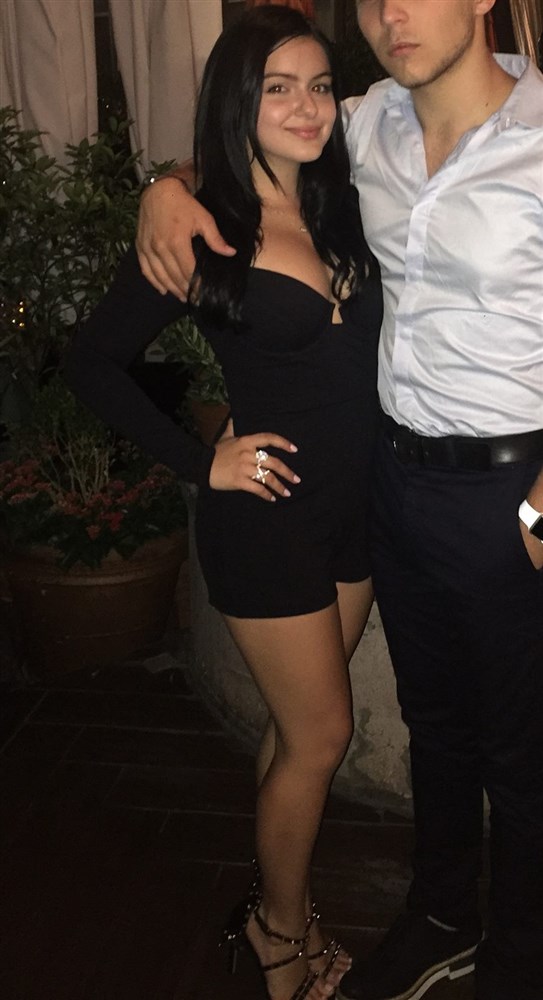 ariel-winter-cleavage-3 Ariel-Winter-Cleavage-3