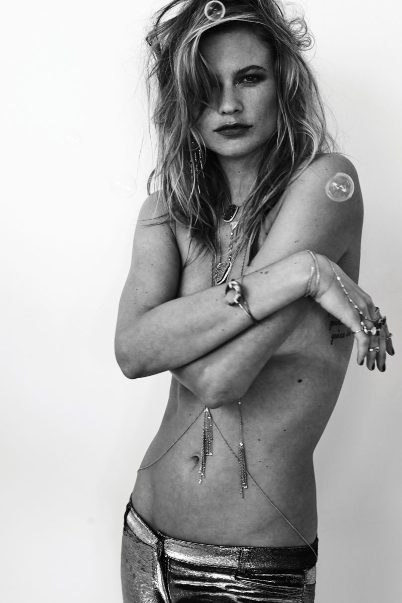 behati-prinsloo-sexy-topless-20 Behati-Prinsloo-Sexy-Topless-20