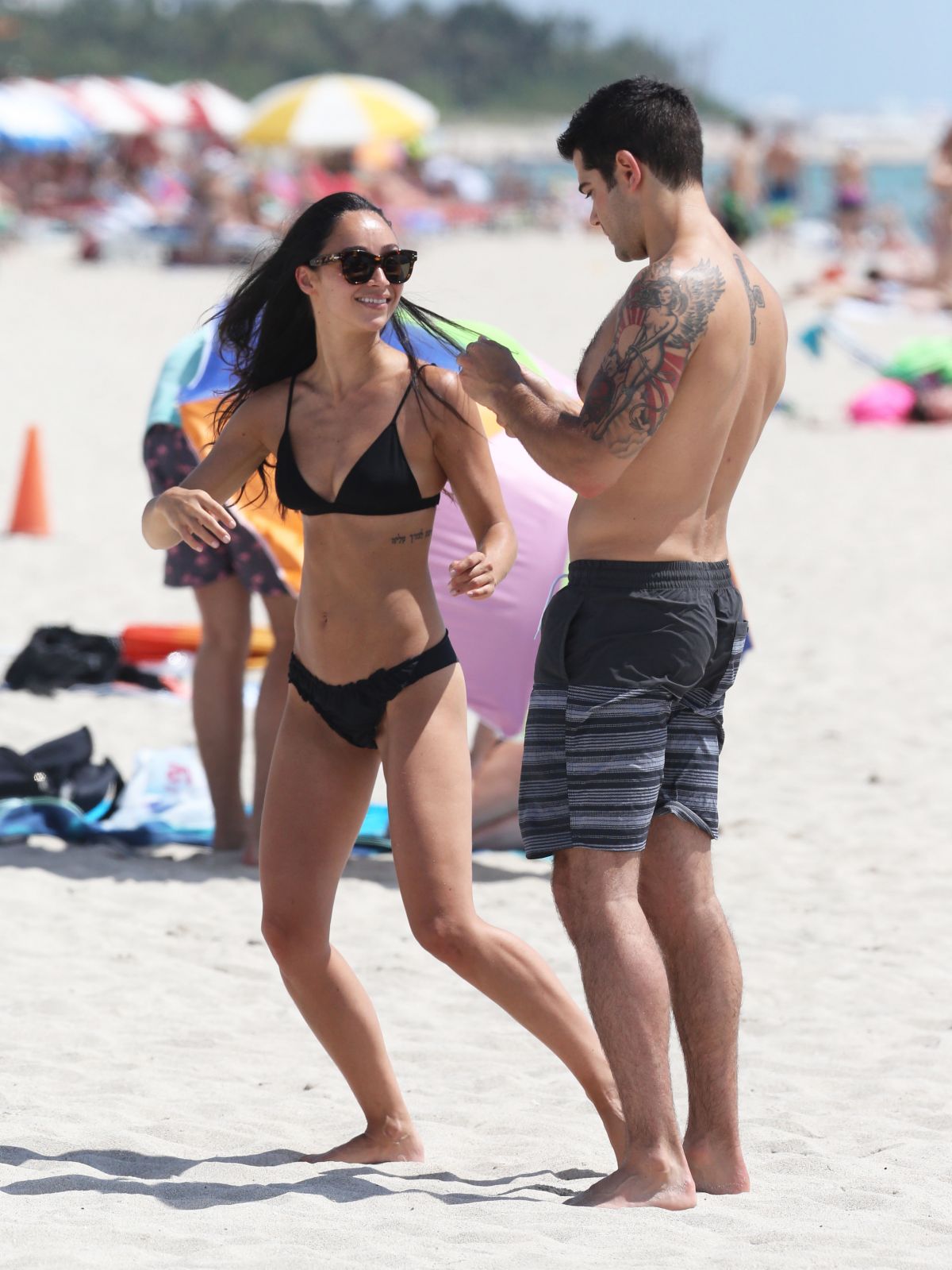 cara-santana-in-a-bikini-1 Cara-Santana-in-a-Bikini-1