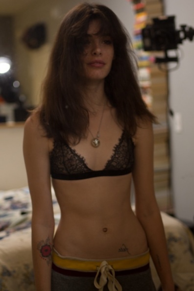 carly-foulkes-naked-01 Carly-Foulkes-Naked-01