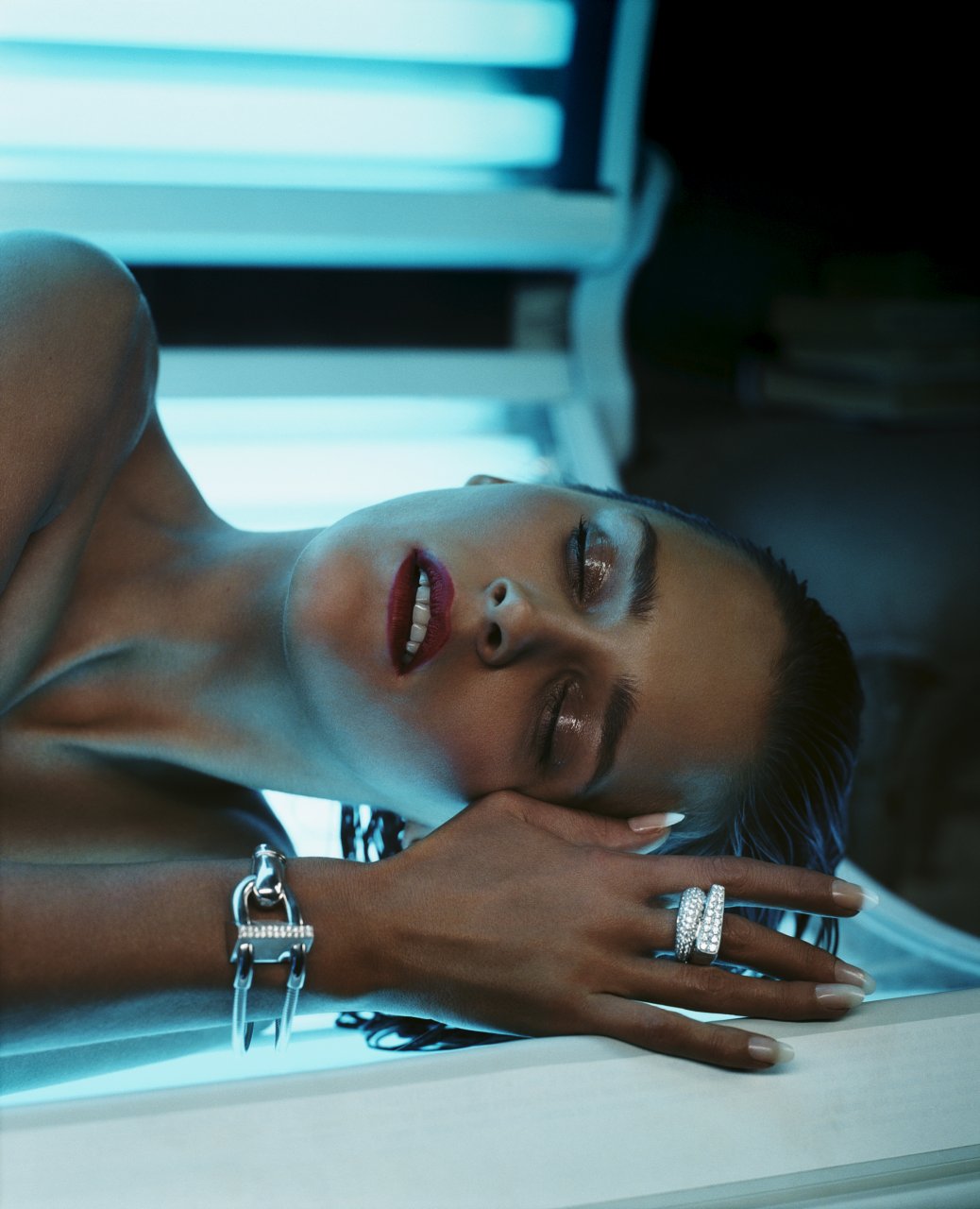 carmen-kass-topless-05 Carmen-Kass-Topless-05