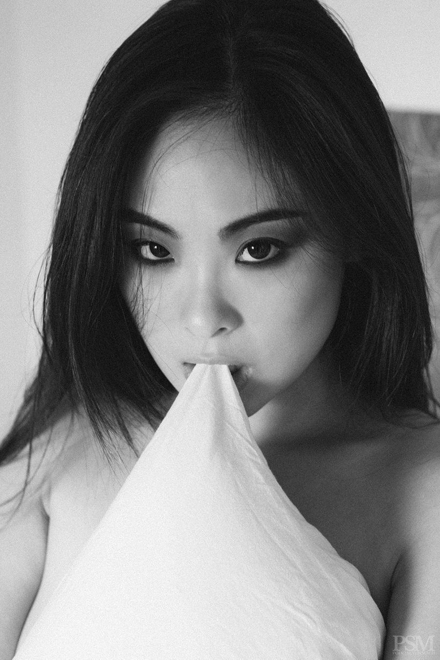 chacha-huang-nude-18 Chacha-Huang-Nude-18