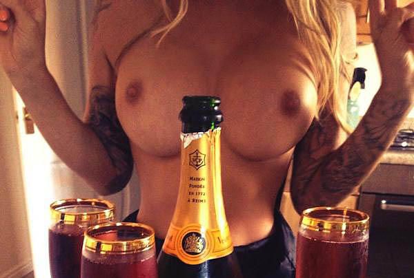 chelsea-ferguson-nude-10 Chelsea-Ferguson-Nude-10