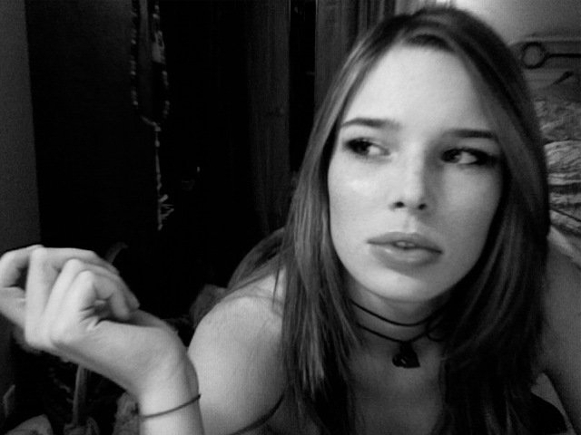 chloe-dykstra-naked-14 Chloe-Dykstra-Naked-14