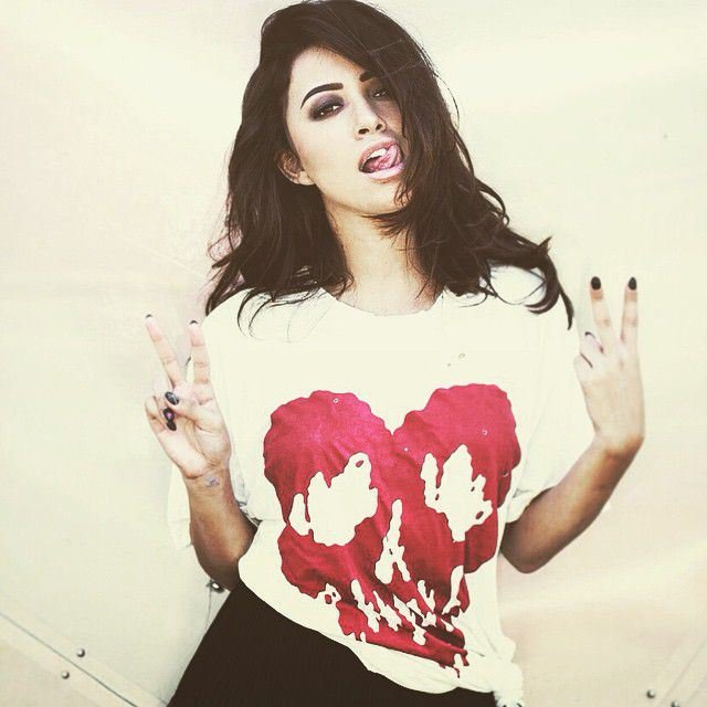 christian-serratos-nipples-08-1 Christian-Serratos-Nipples-08