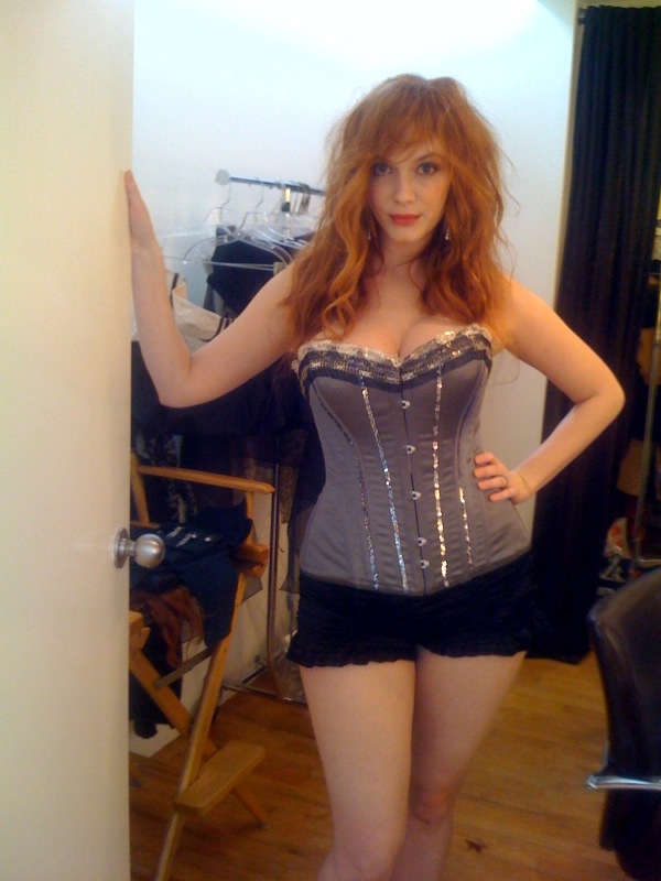 christina-hendricks-naked-01 Christina-Hendricks-Naked-01