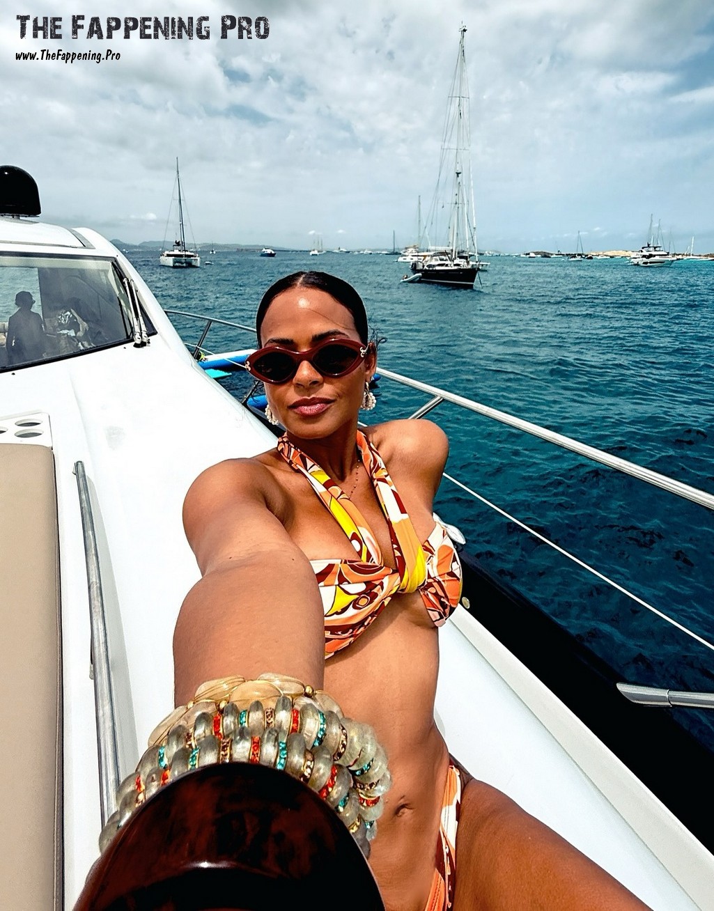 christina-milian-sexy-thefappening-cfd-1 Christina Milian Pussy Hair Slip