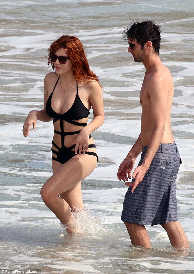elena-satine-nipple-slip-6 Elena-Satine-Nipple-Slip-6