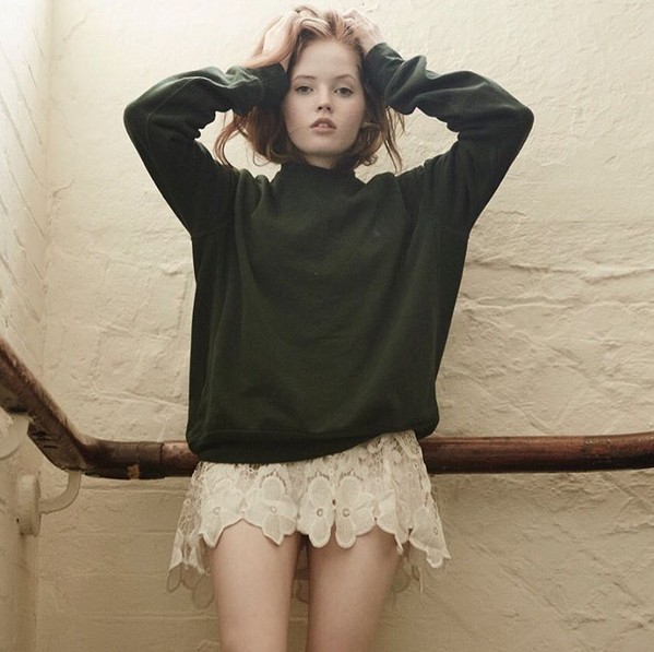 ellie-bamber-nude-6 Ellie-Bamber-Nude-6