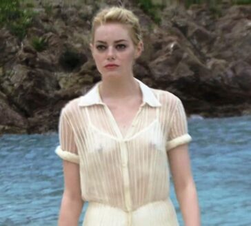 Emma Stone See Through (3 Photos) 31 emma stone see through 1 2
