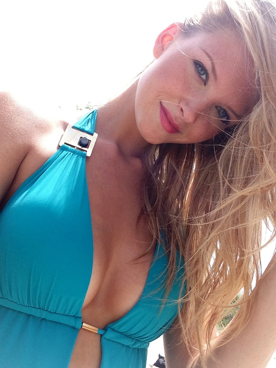 Erin-Cummins-Naked-088