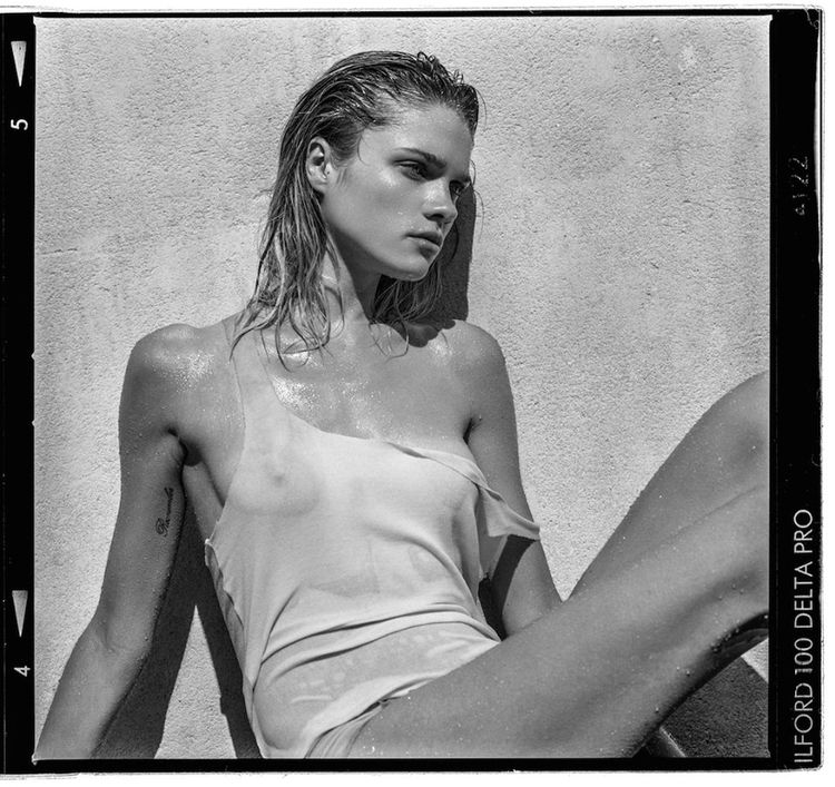 eva-biechy-topless-10 Eva-Biechy-Topless-10