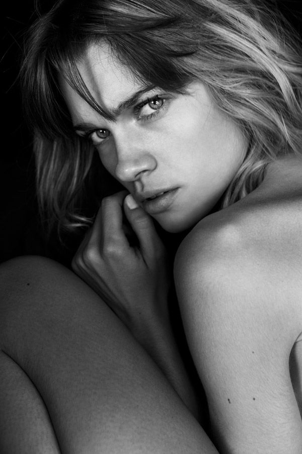 eva-biechy-topless-11 Eva-Biechy-Topless-11
