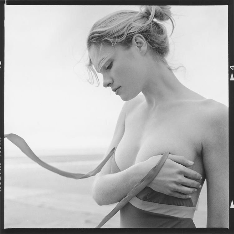 eva-biechy-topless-4 Eva-Biechy-Topless-4
