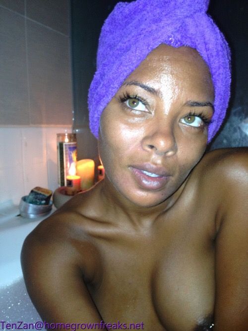 eva-marcille-topless-1 Eva-Marcille-Topless-1